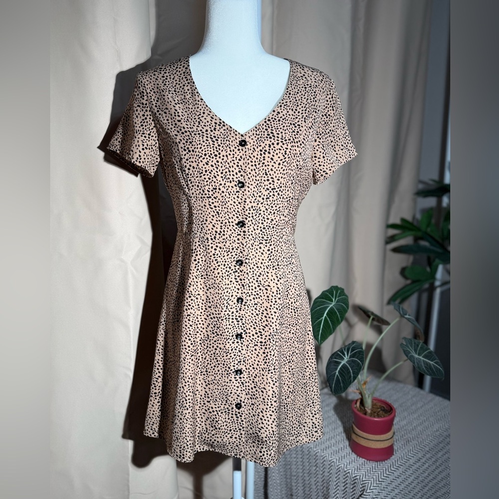 Mod Ref Cheetah Print Button Front Mini Dress - Size S - EUC